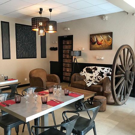 Hotel Du Centre - Restaurant Le P'Tit Gourmet Tonnerre Ngoại thất bức ảnh