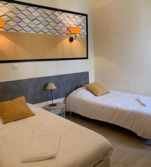 Hotel Du Centre - Restaurant Le P'Tit Gourmet Tonnerre Ngoại thất bức ảnh