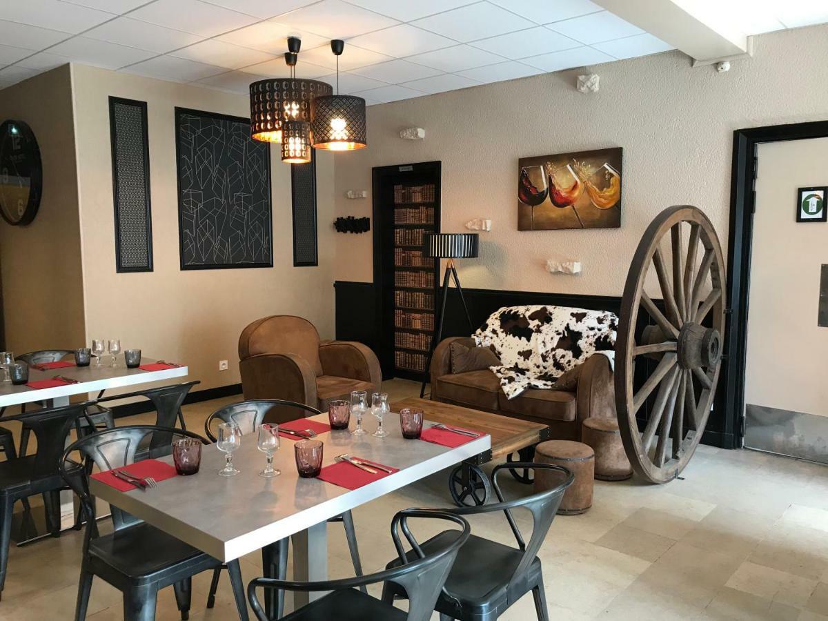 Hotel Du Centre - Restaurant Le P'Tit Gourmet Tonnerre Ngoại thất bức ảnh